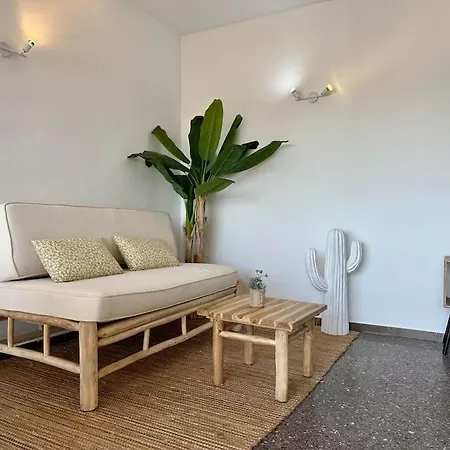 Apartman Wasela 312 *